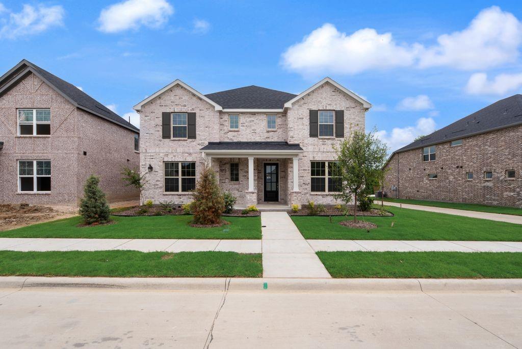 1070 Birdie Street