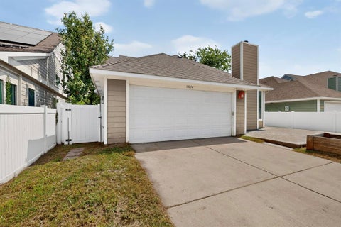 Tiny photo for 10214 Lakeview Drive, Providence Village, TX 76227 (MLS # 21395823)