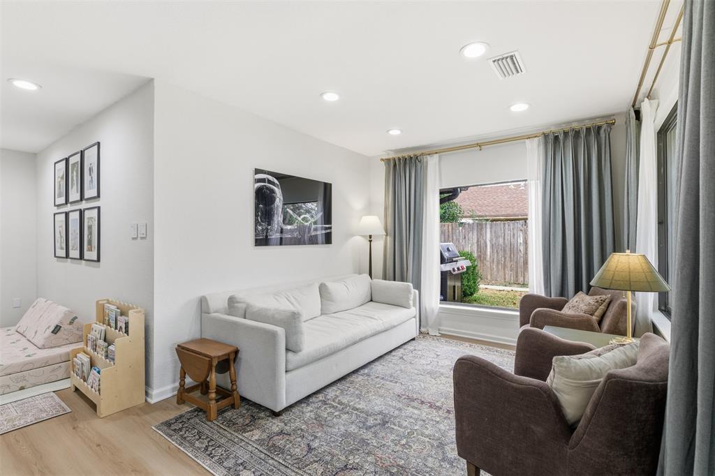 Sandy Oaks - Residential