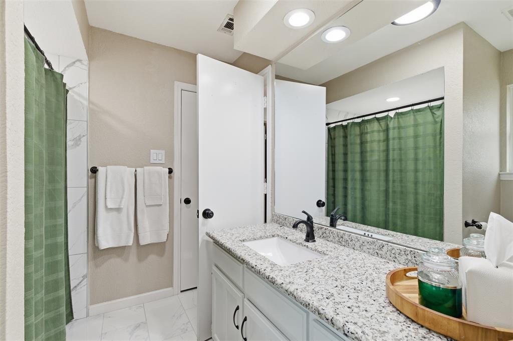 Sandy Oaks - Residential