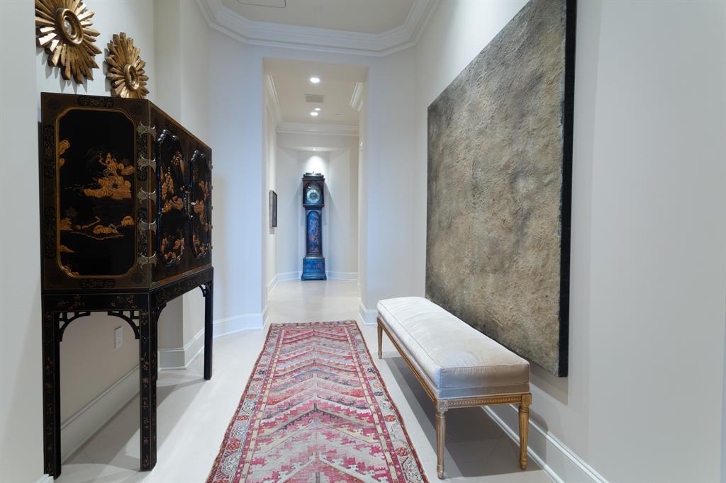 Ritz-Carlton Residences 1 - Residential