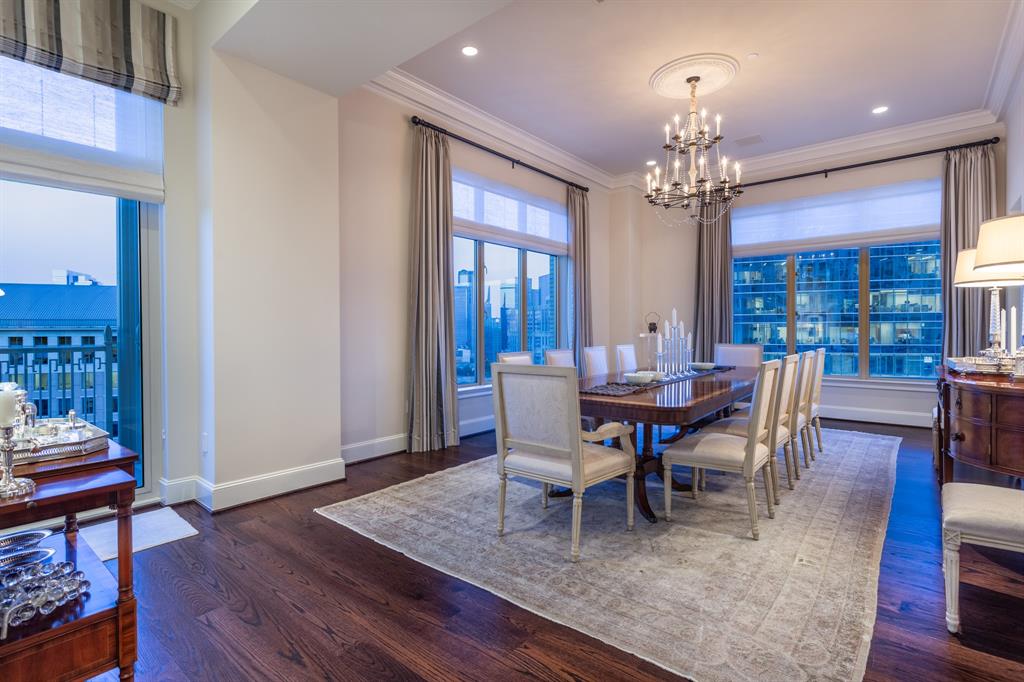 Ritz-Carlton Residences 1 - Residential