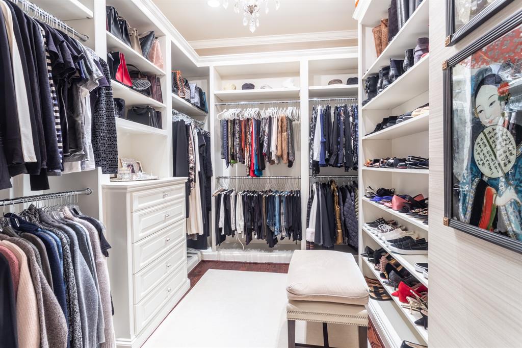 Ritz-Carlton Residences 1 - Residential