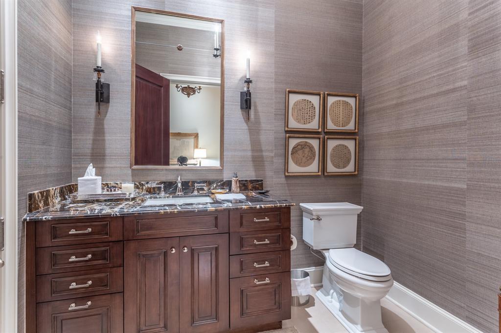 Ritz-Carlton Residences 1 - Residential