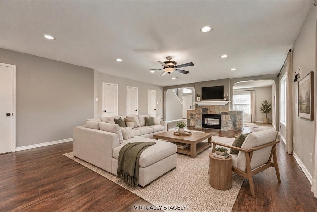 905 Elizabeth Drive