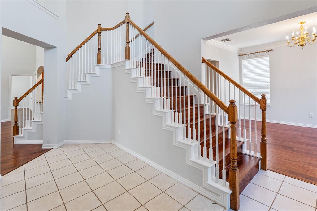 2208 Windy Ridge Court