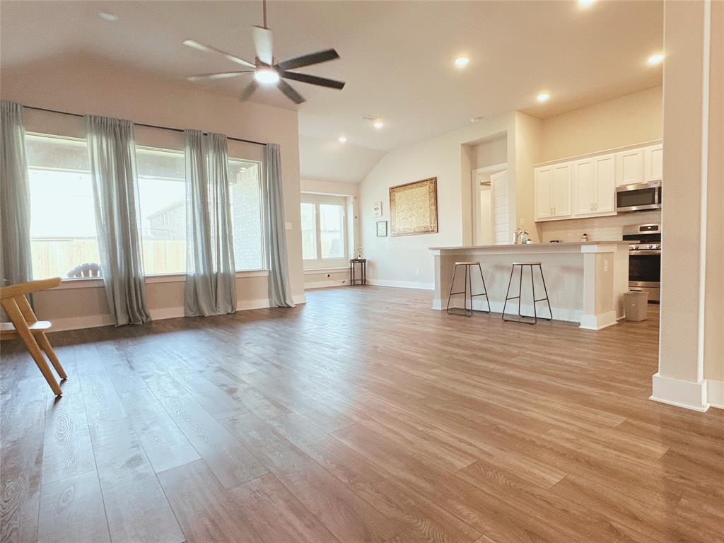 Gateway Parks Add - Residential Lease