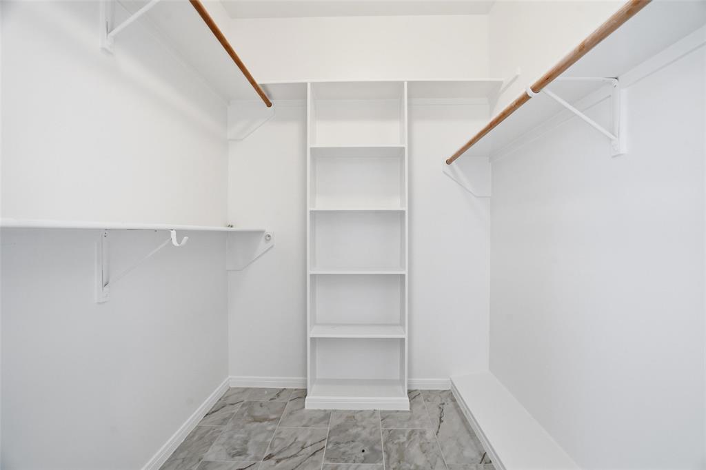 Bent Oaks - Residential