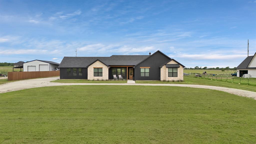 664 County Road 379