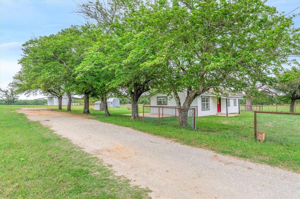 10266 County Road 1200 - Photo 2