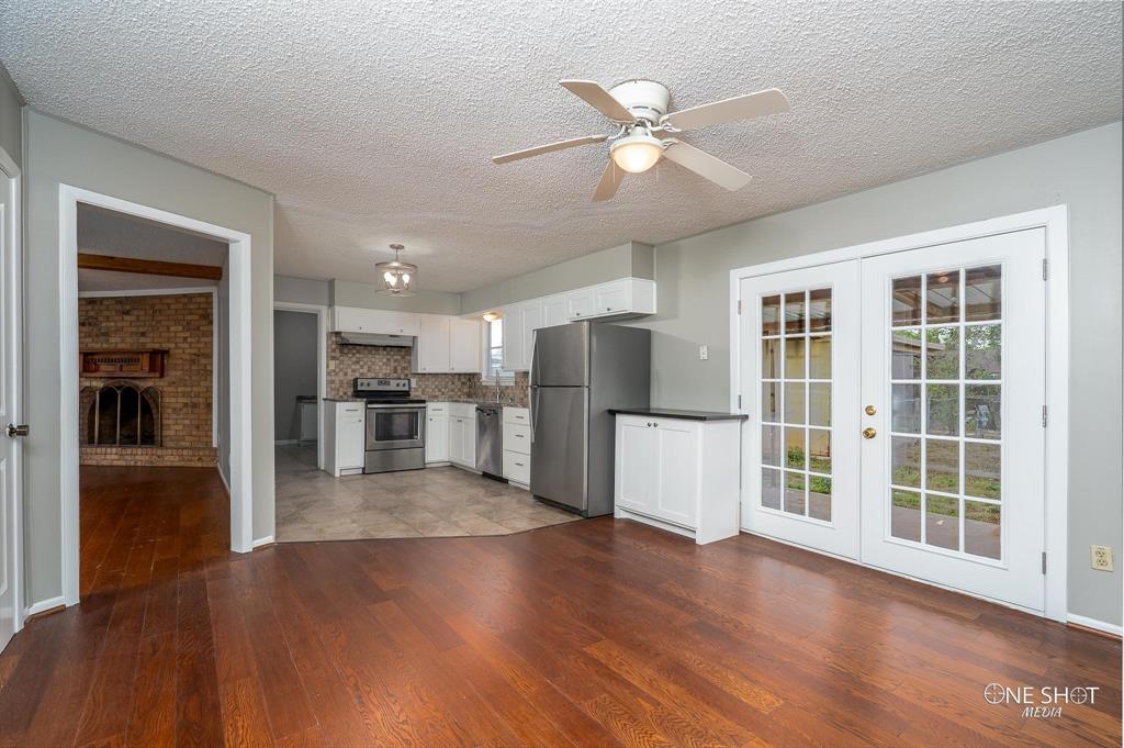 Elmwood West - Residential Lease