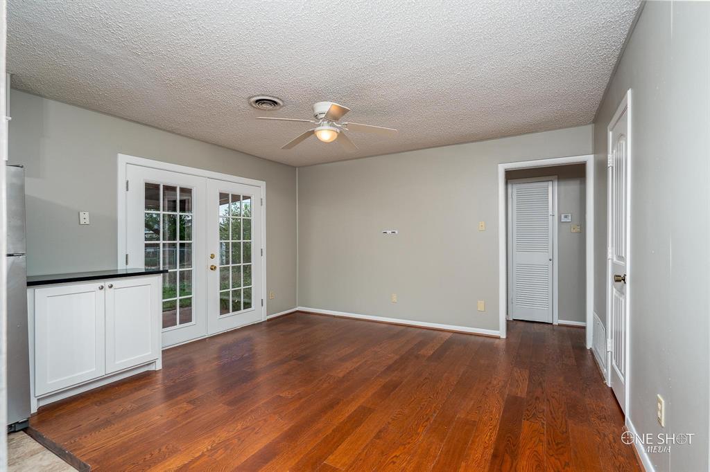 Elmwood West - Residential Lease