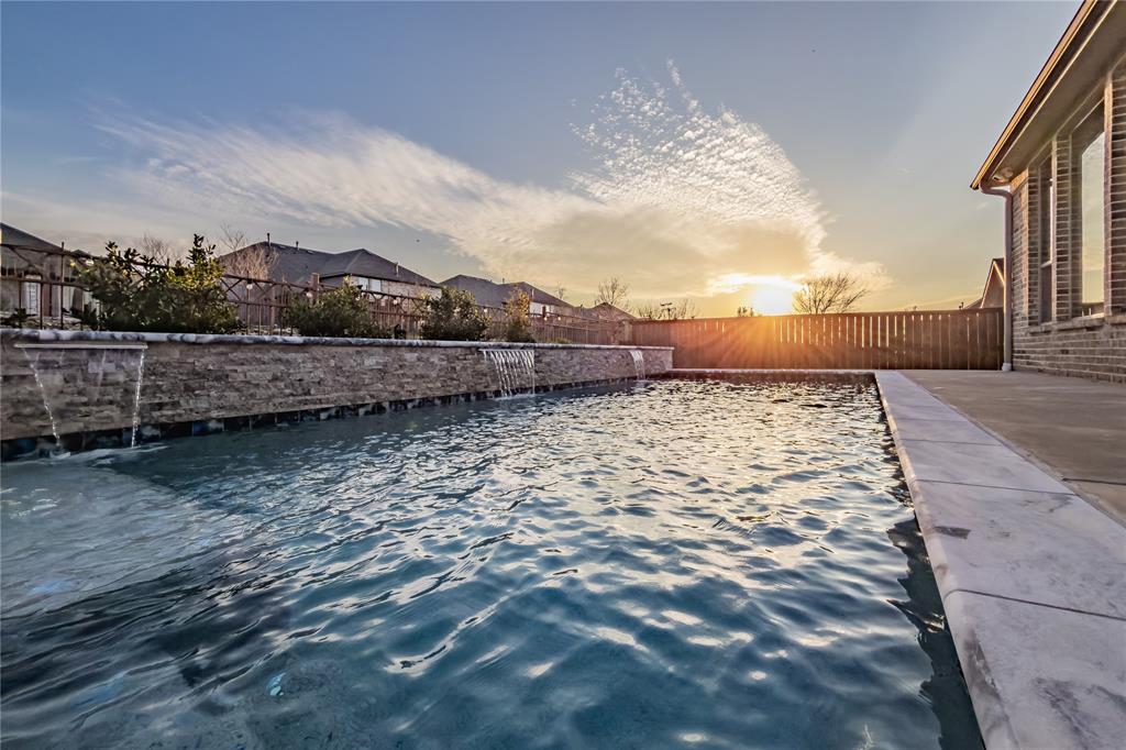 Canyon Falls - Residential