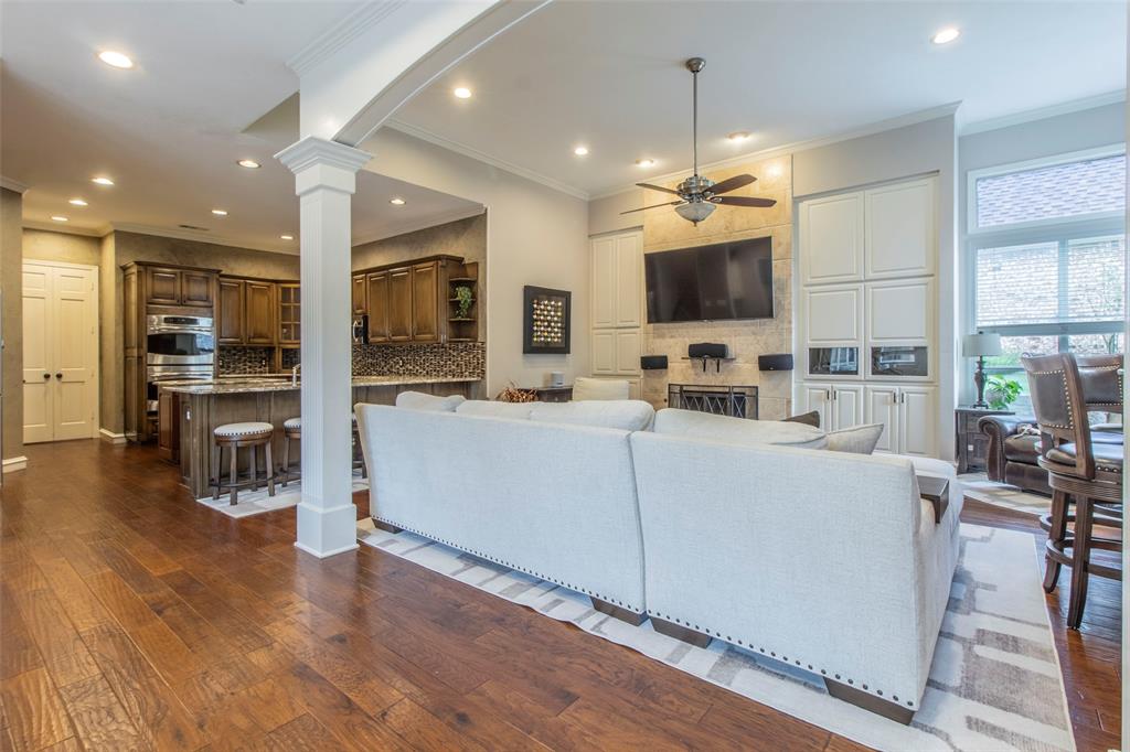 121 Trailwood Lane