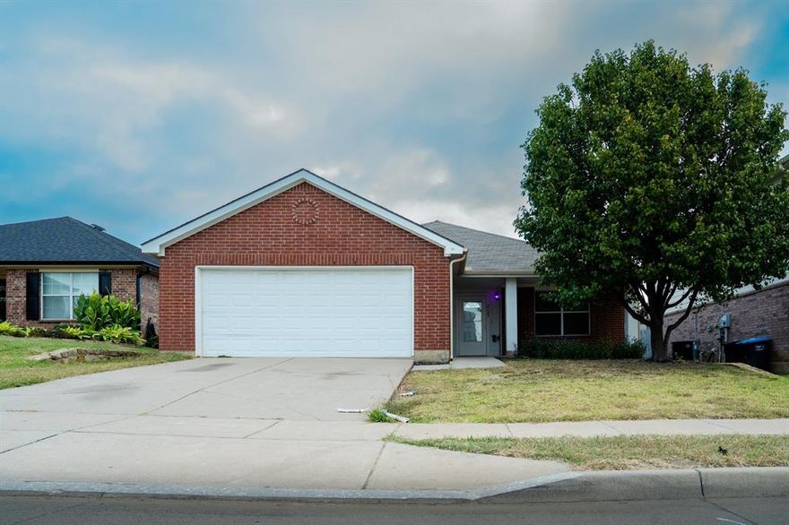 This beautifully maintained 3-bedroom, 2-bath home features an open concept layout with 1737 sq. ft of thoughtfully designed living space. Open kitchen area with Natural Stone Granite Type, separate laundry room, and spacious pantry. Enjoy a cozy living room, and an abundance of natural light. The primary suite is a true retreat, complete with a custom closet system, garden tub, and dual vanities. Spacious back patio offers a retreat for grilling and chilling. Nestled in the Tehama Ridge community and near from International Leadership of Texas, A charter school, this home offers convenient access to I-35W and is just minutes from Alliance Town Center and Presidio Village, where you'll find a wide variety of dining and shopping options including Costco and H-E-B. Located only 15 minutes from downtown Ft Worth.