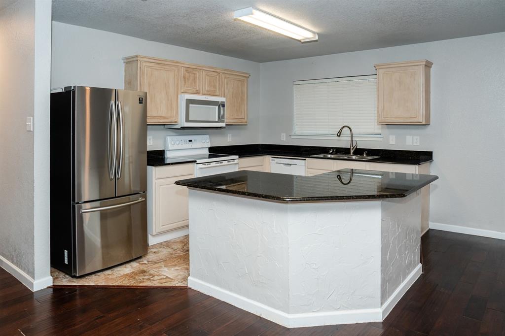 Presidio Village - Residential Lease