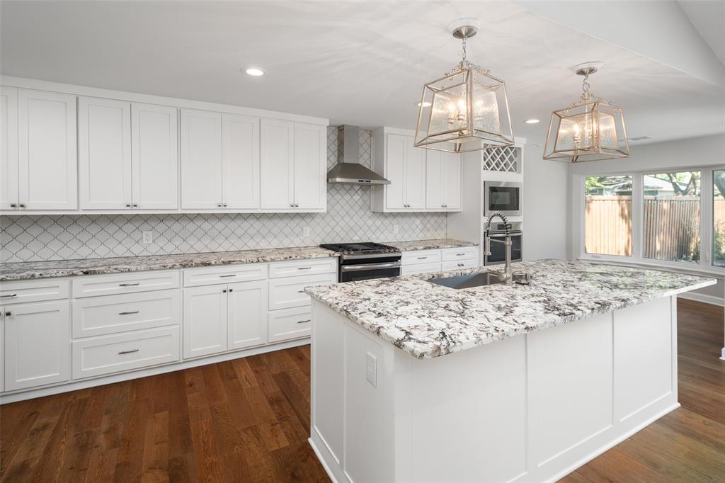 4039 Myerwood Lane