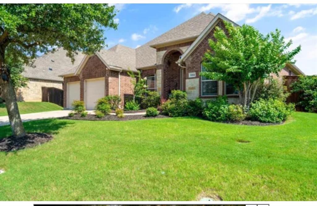 1104 Killian Drive