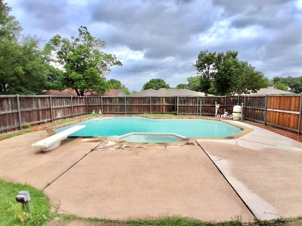 1619 Marquette Drive