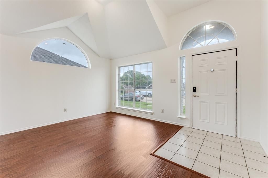 Photo of 1409 Jessica Lane, Mesquite, TX 75149 (MLS # 21240363)