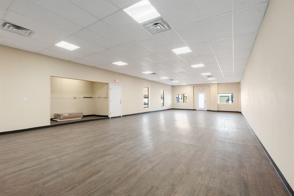Itasca Ot - Commercial Lease