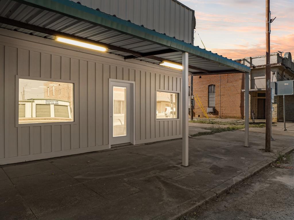 Itasca Ot - Commercial Lease