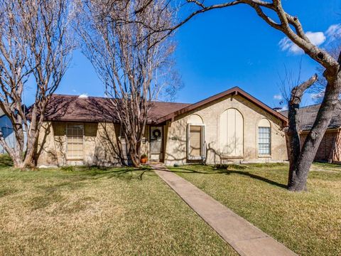 1803 Baylor Drive Richardson TX 75081