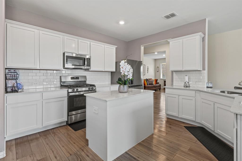 Trinity Xing Ph 5b - Residential