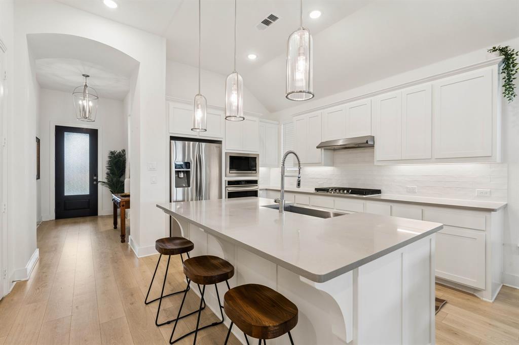 1601 Sandhill Lane