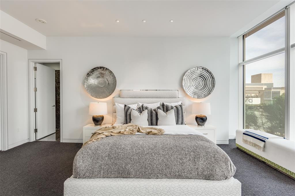 Museum Tower - Residential