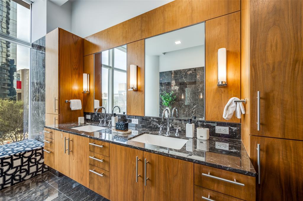 Museum Tower - Residential