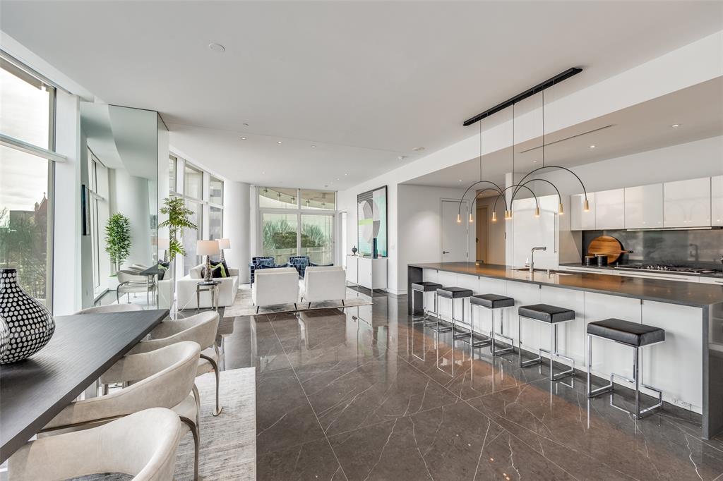 Museum Tower - Residential