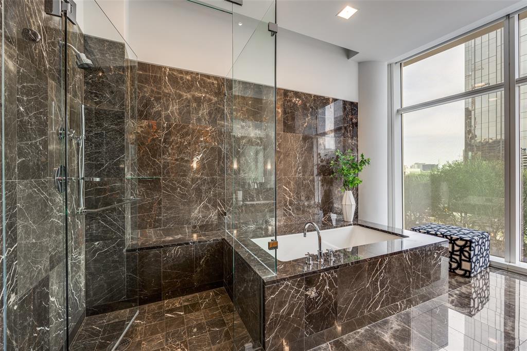 Museum Tower - Residential