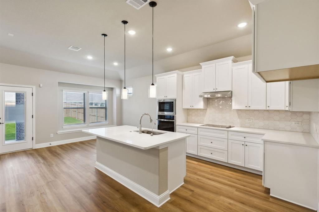 Summer Crest - Residential