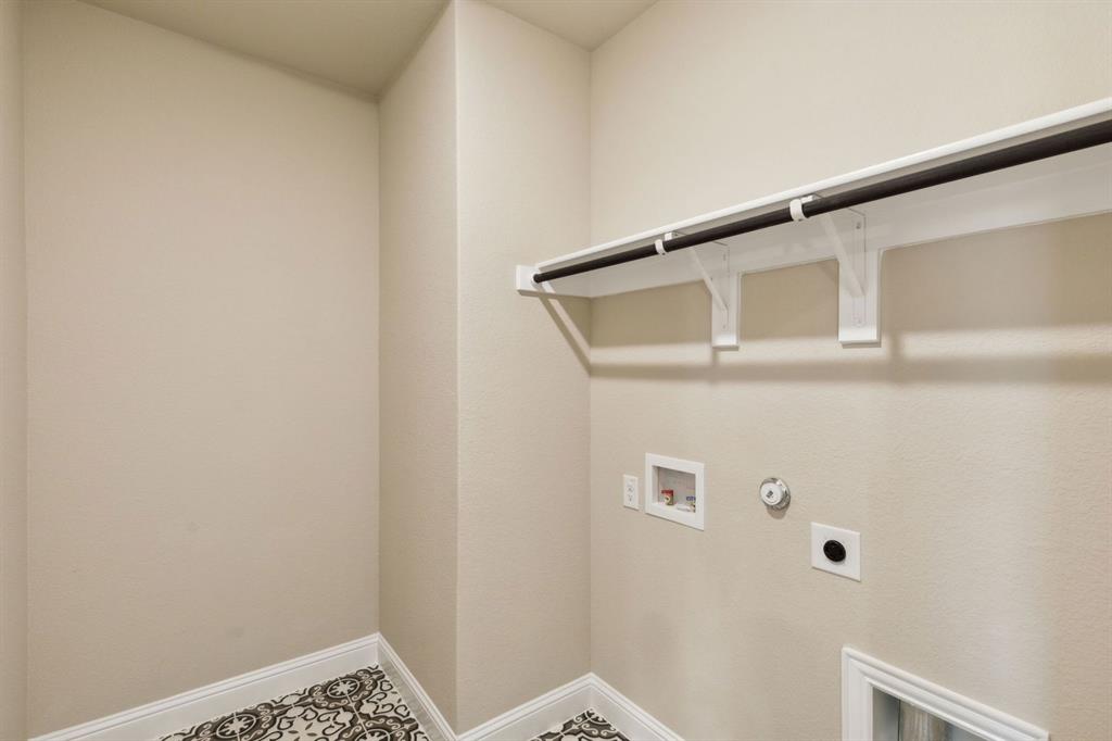 Summer Crest - Residential