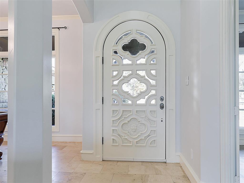 8411 Shady Brook Lane