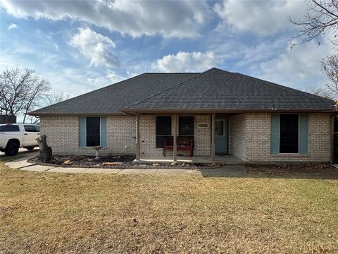 1805 Meadow Creek Drive Crowley TX 76036