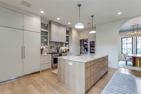 Tiny photo for 5441 Sewanee Avenue, Highland Park, TX 75205 (MLS # 21123743)