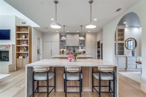 Photo of 5441 Sewanee Avenue, Highland Park, TX 75205 (MLS # 21123743)