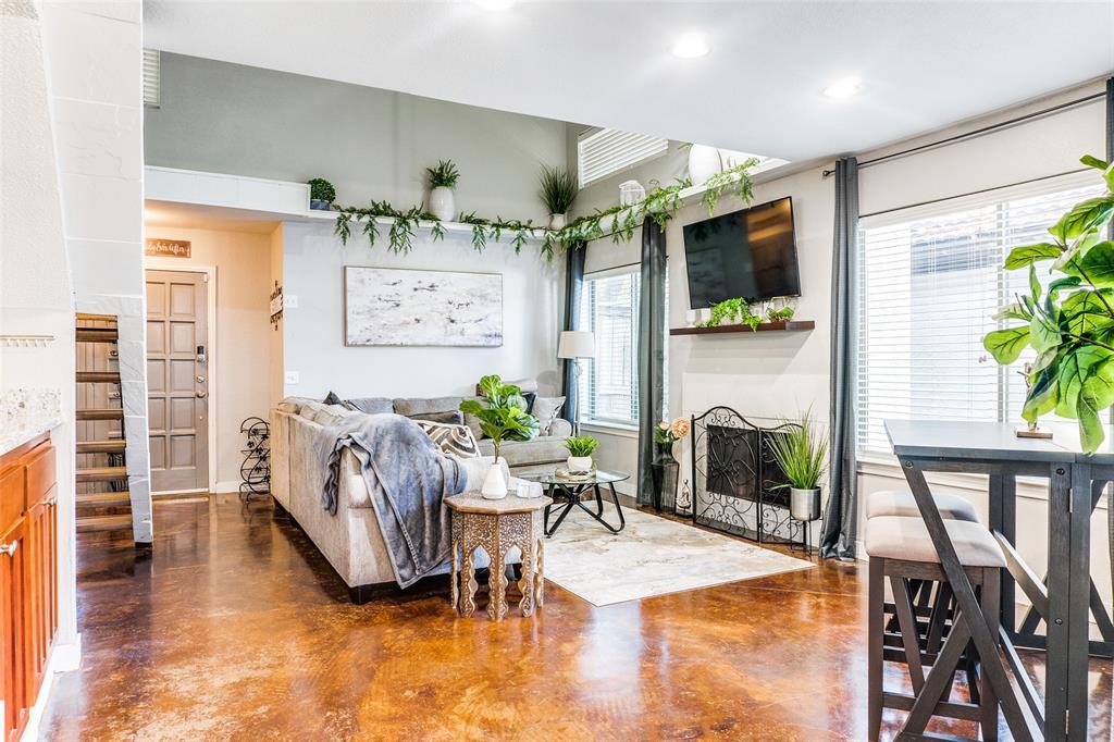 Midway Villas - Residential Lease