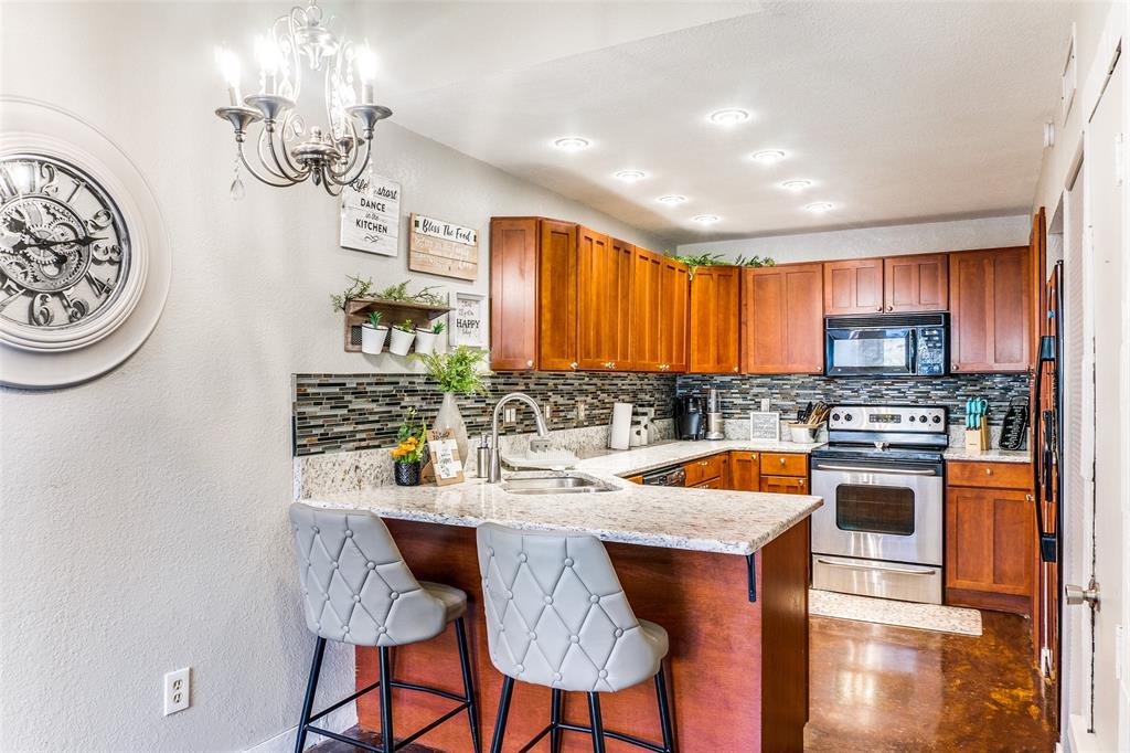 Midway Villas - Residential Lease