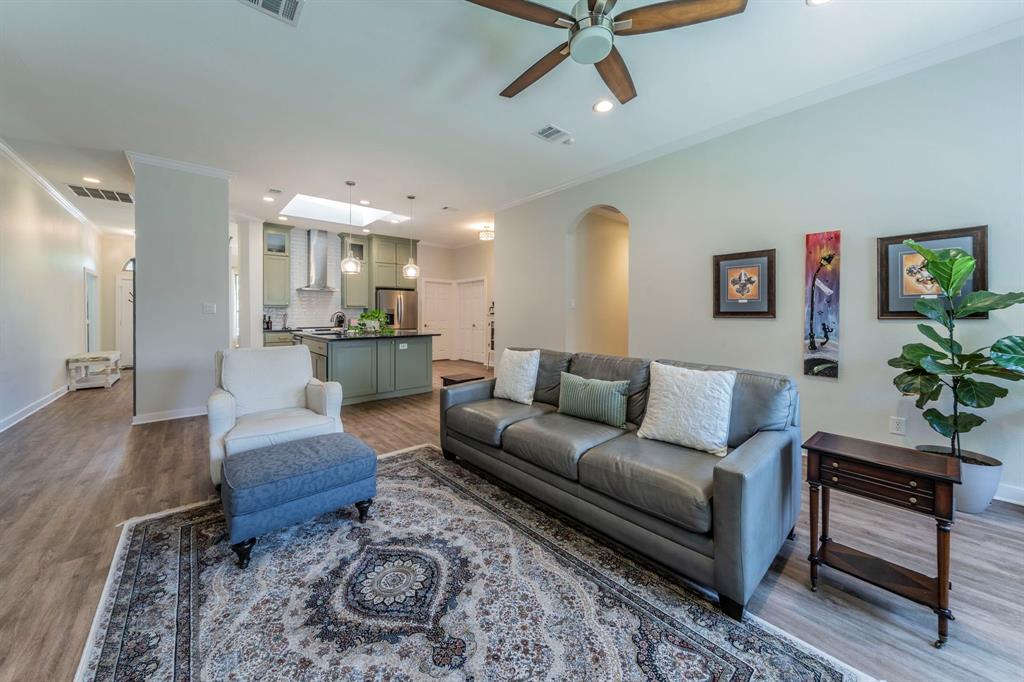 1463 Lockwood Drive