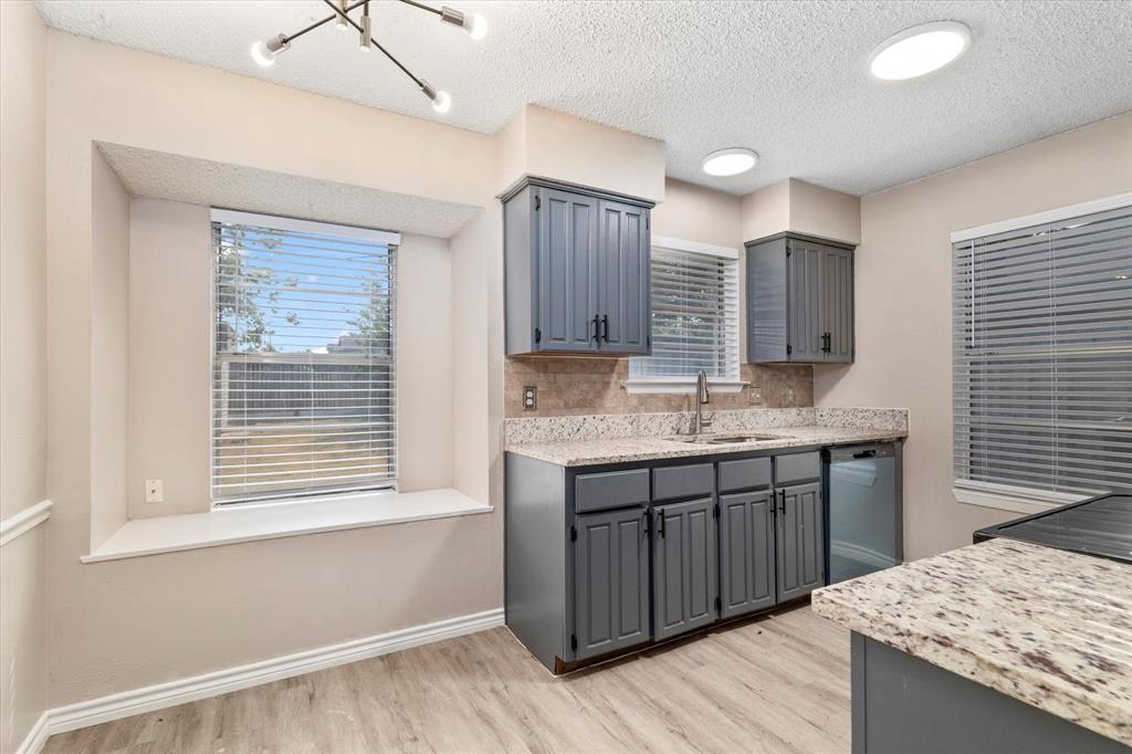 Preston Manor Ph II - Residential Lease