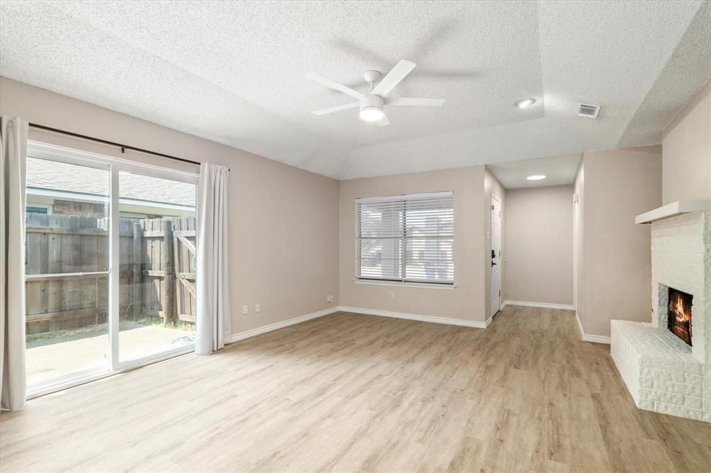 Preston Manor Ph II - Residential Lease