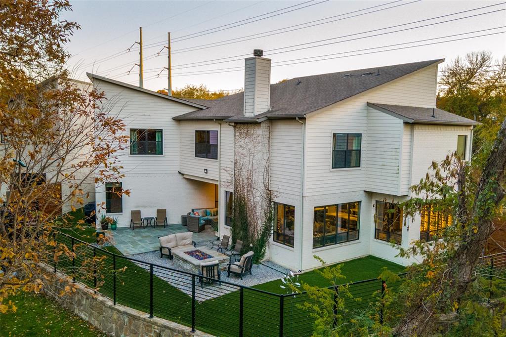 Chantilly Island - Residential