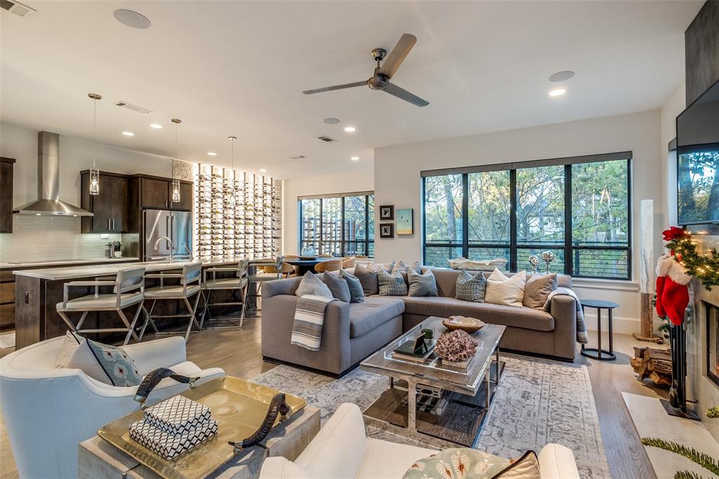 Chantilly Island - Residential