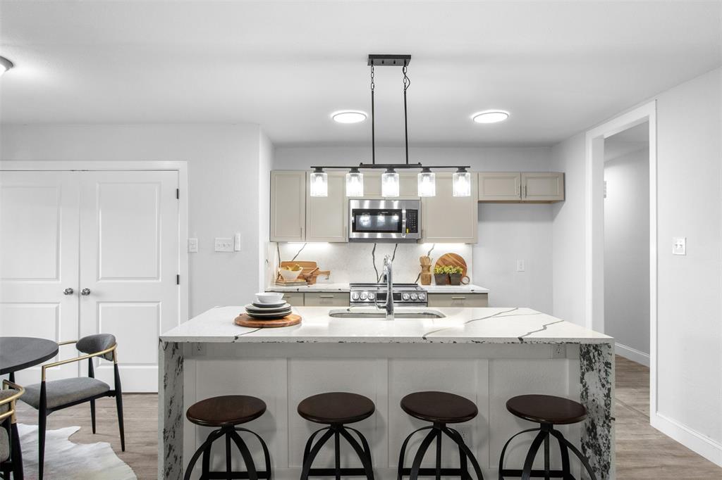 Colony 14 - Residential