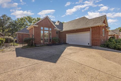 A home in DeSoto