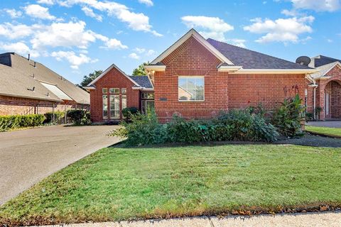 A home in DeSoto