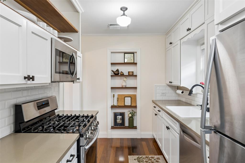 Kessler Plaza - Residential